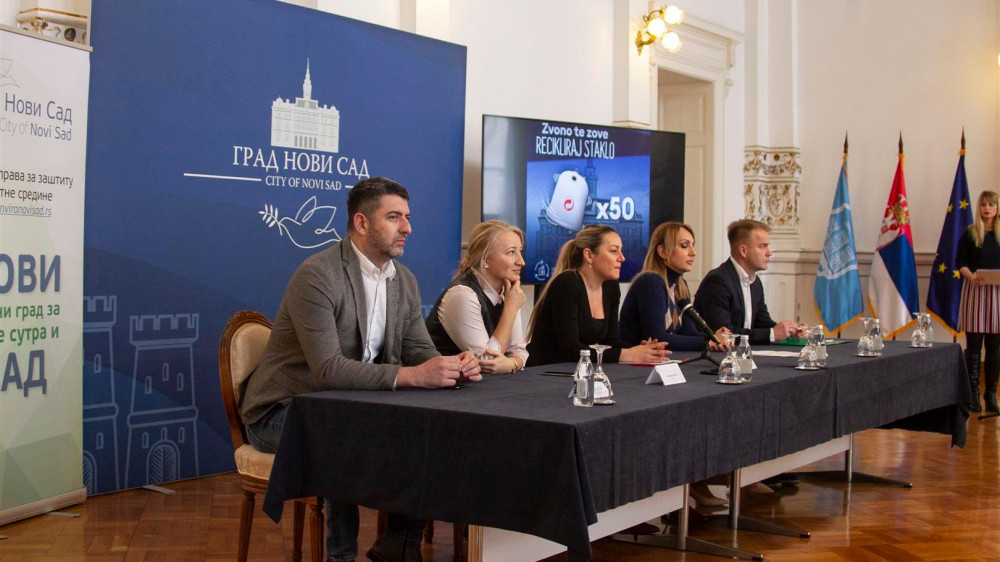 Novi Sad dobio 50 reciklažnih zvona za staklenu ambalažu